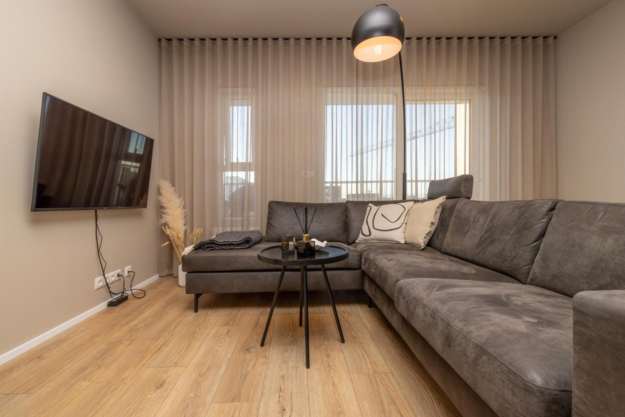 Modern Flat In Reykjavik, Ulfarsardalurアパートメント エクステリア 写真